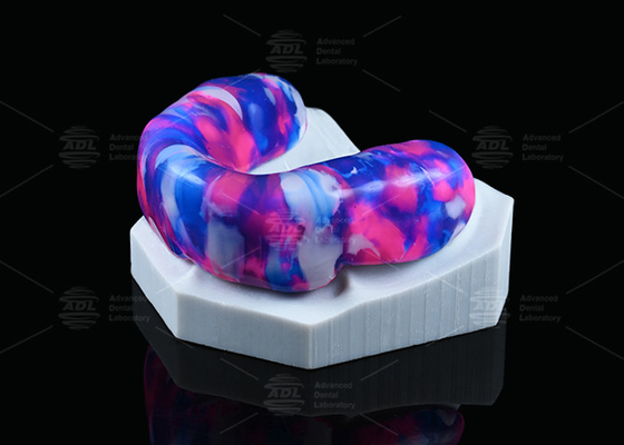 Ketahanan Shock Absorption Sport Mouth Guard Mouth Guard Ringan Untuk Braces